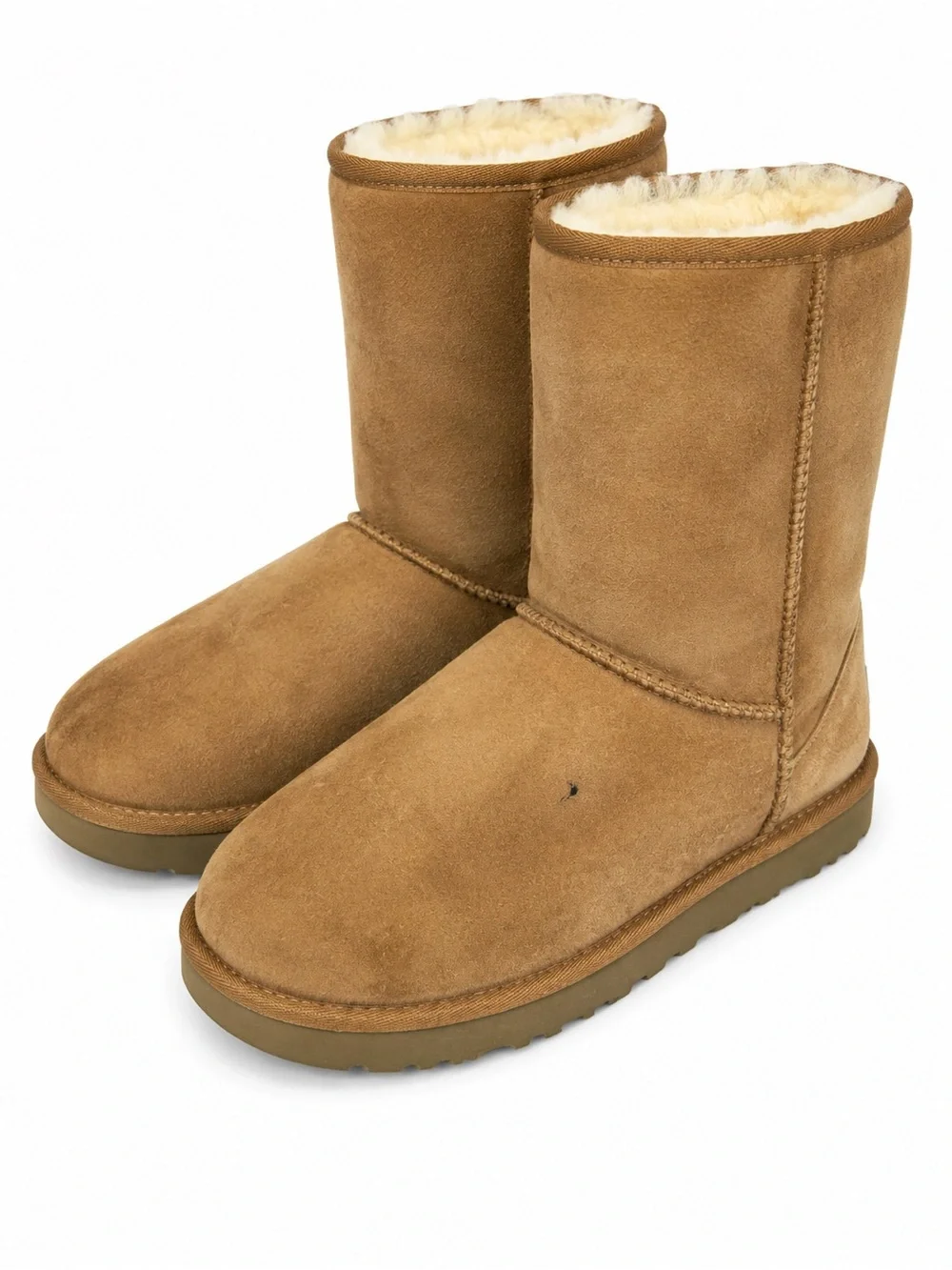 UGG Classic Short Suede Boots in Chestnut Sherpa EUC